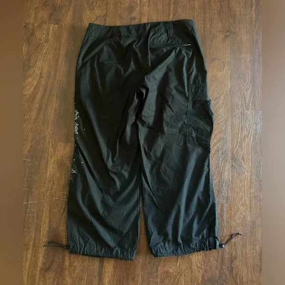 Cute Cargo Capri - Picture 2 of 5